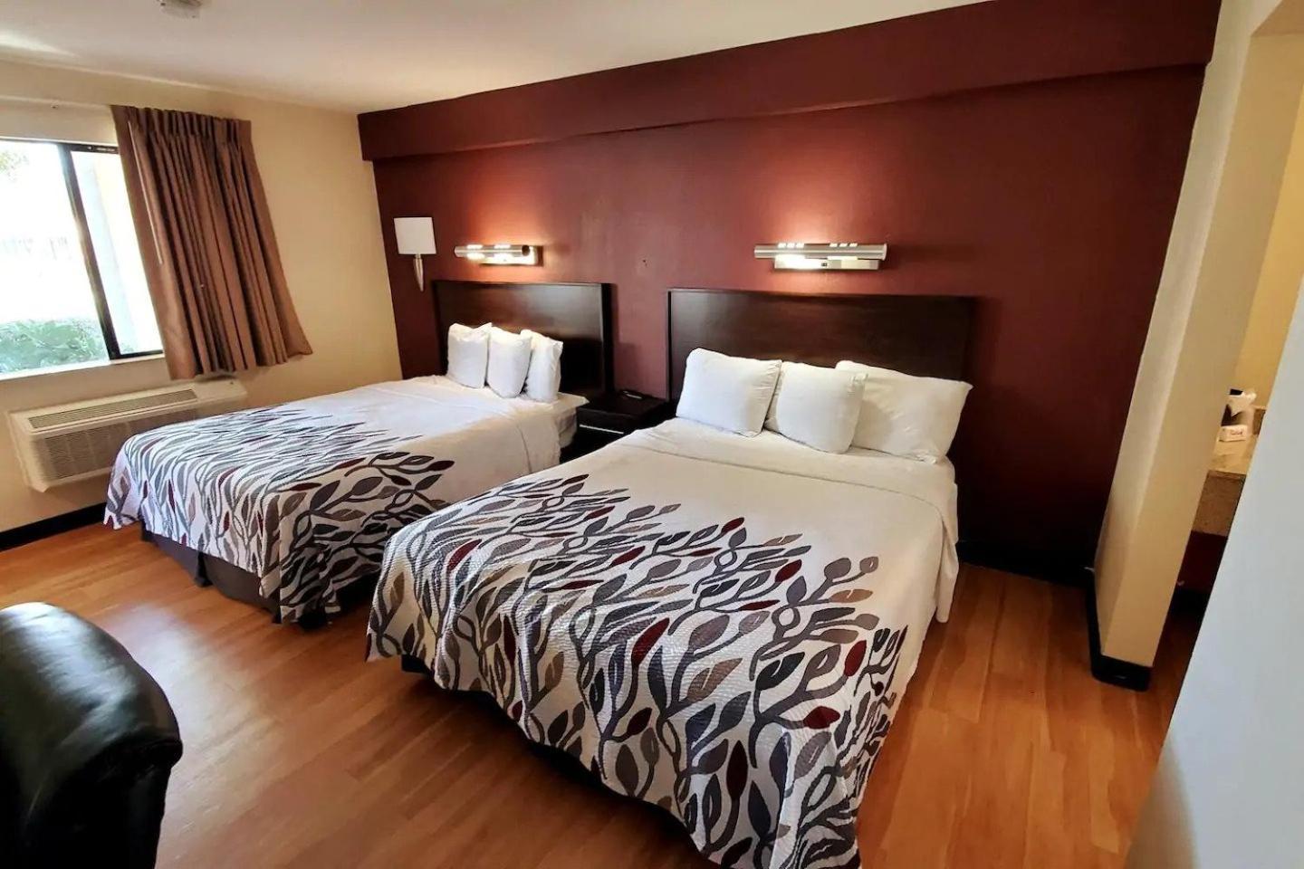 Sacramento Inn & Suites North Highlands Екстериор снимка